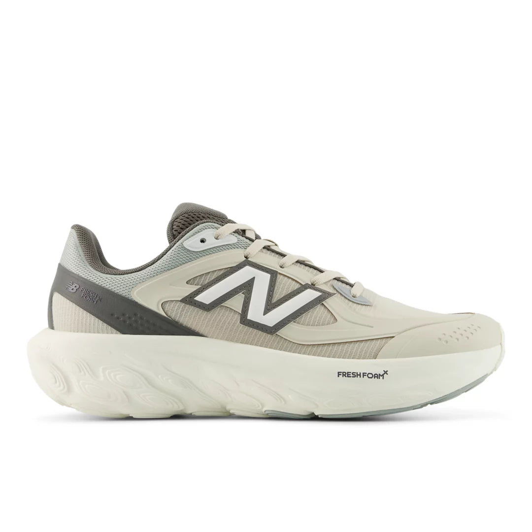 SEA SALT with TIMBERWOLF,M6 / W7.5,Standard (D)