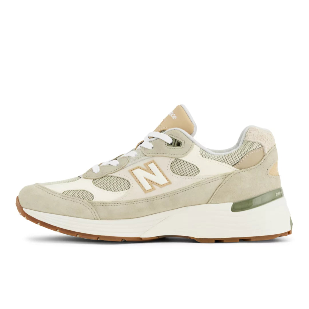 Made in USA 992 - New Balance Shoes