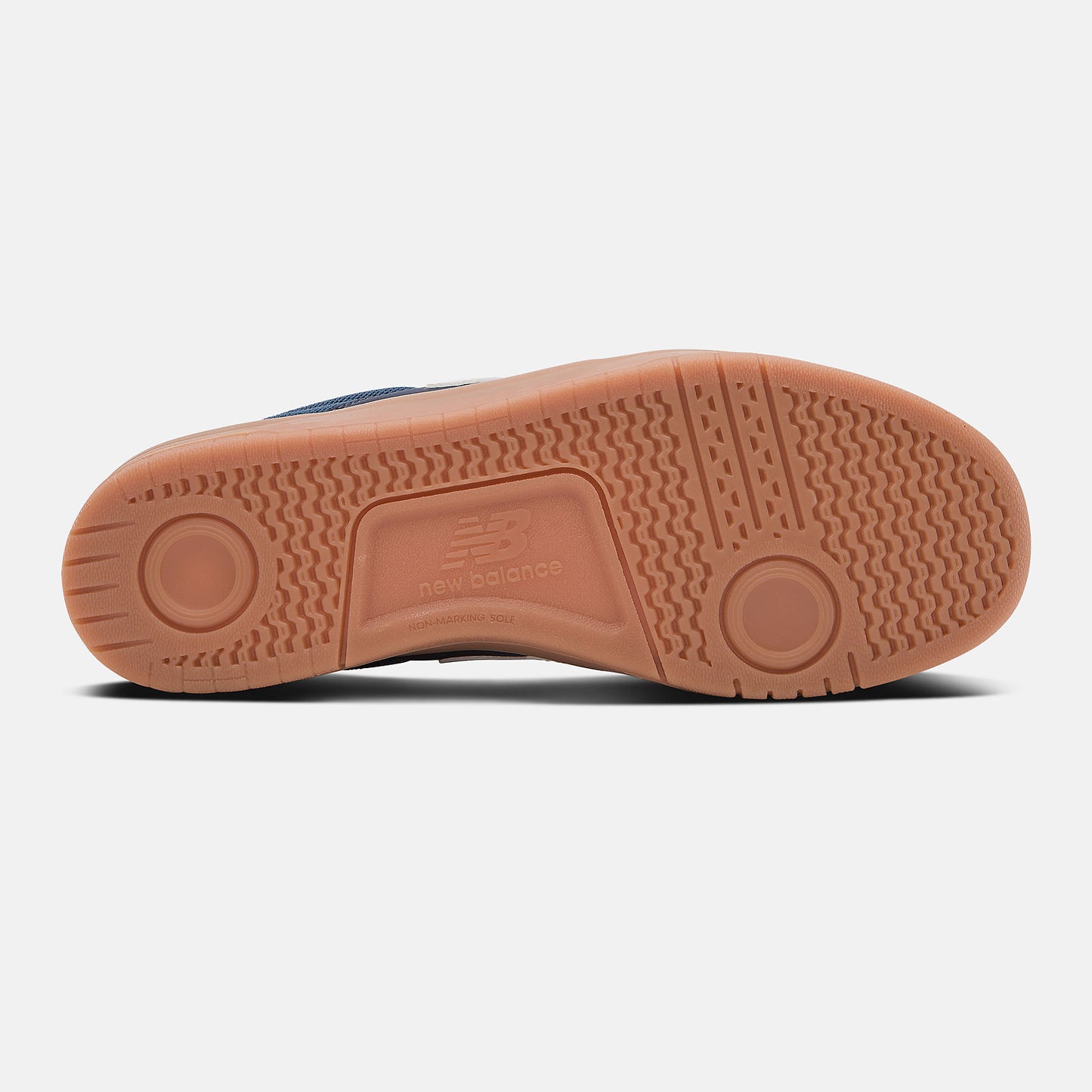 AM425 | New Balance Shoes - Women / Men