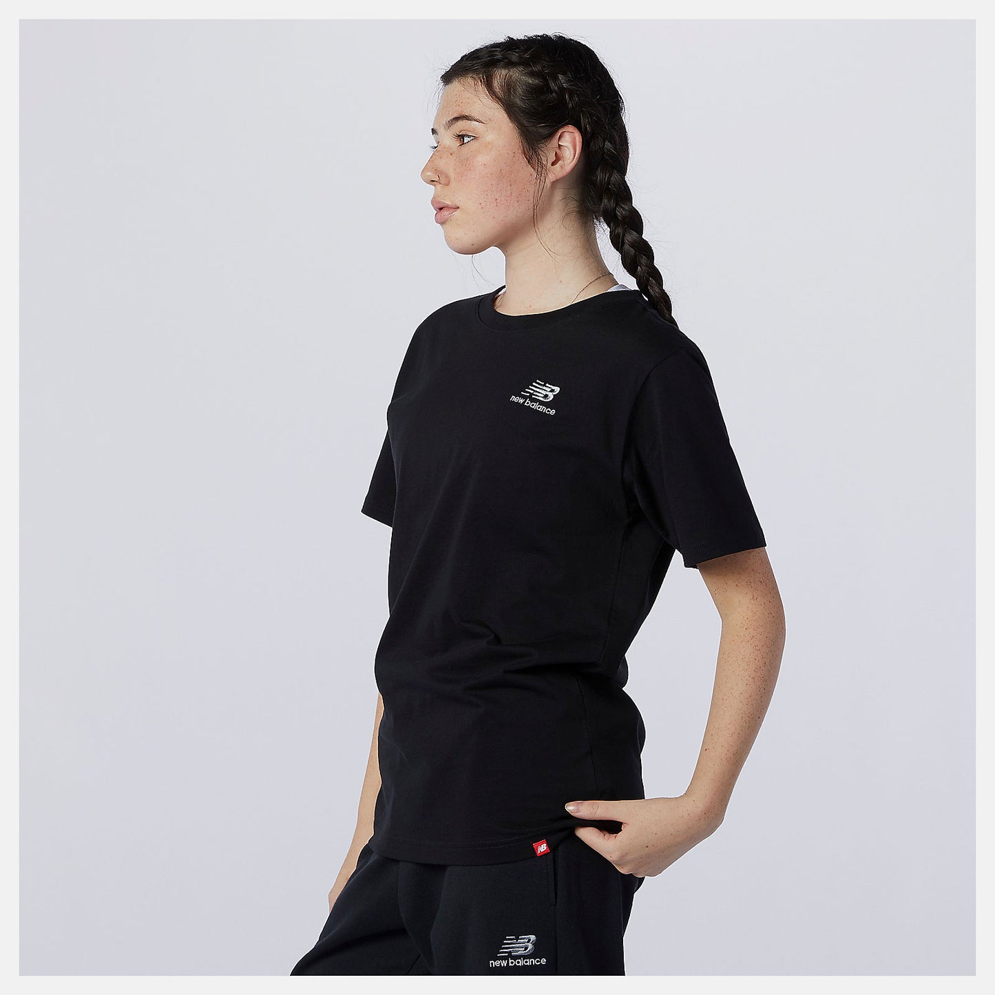 NB Essentials Embroidered Tee | New Balance Clothing - Women / Men
