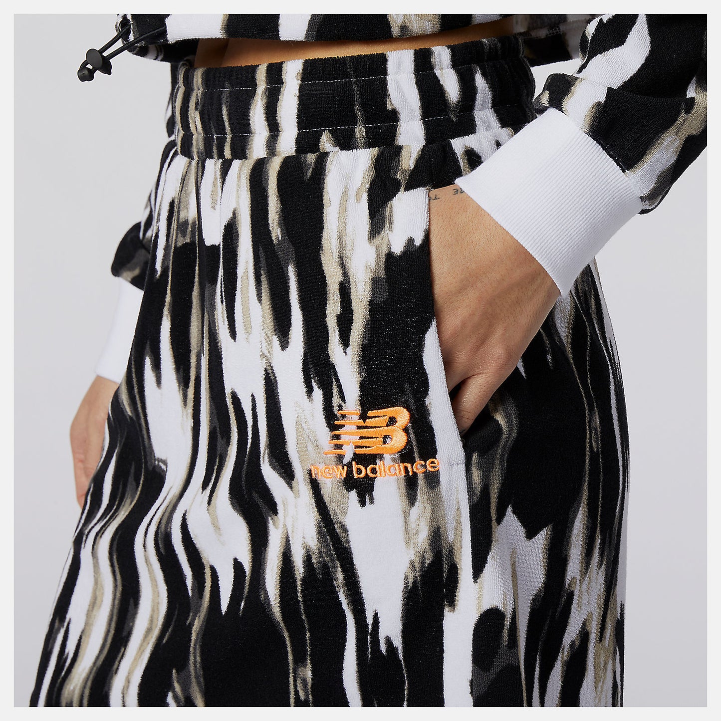 NB Athletics Collide Printed Terry Skirt | New Balance Clothing - Women