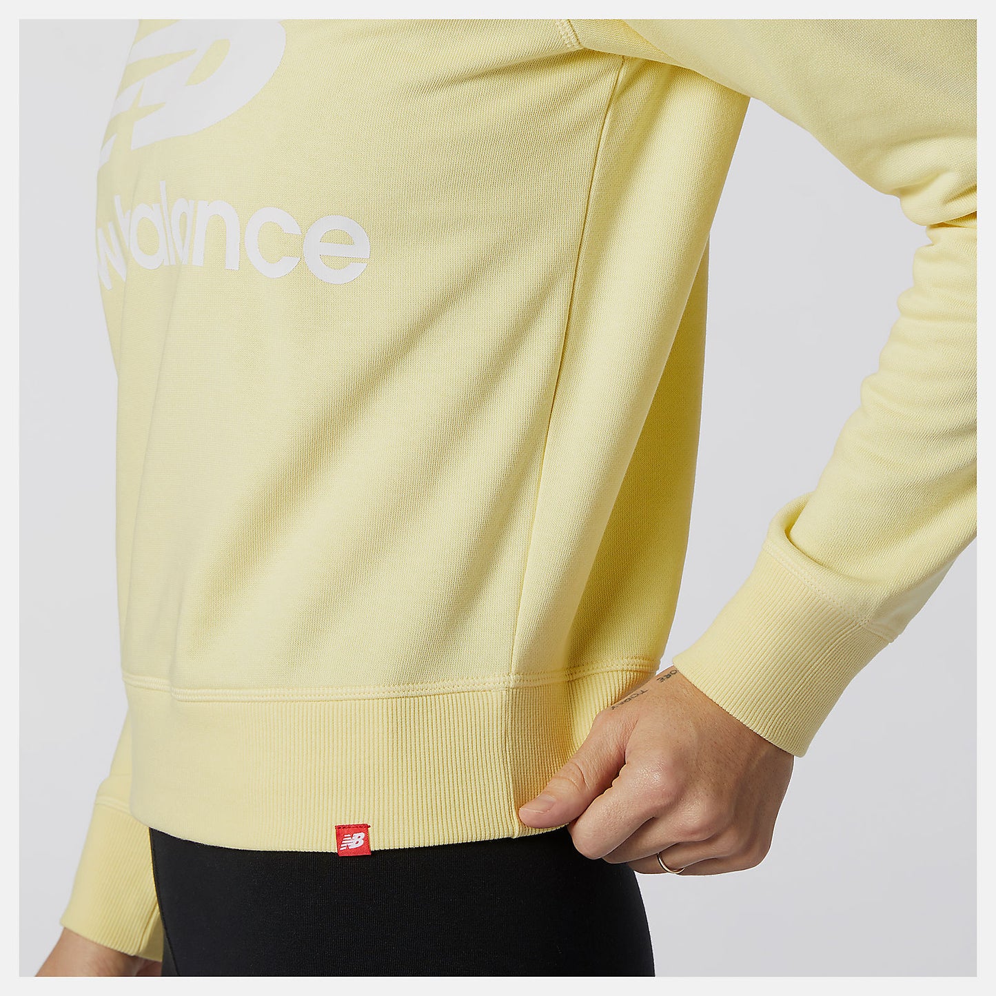 Essentials Crew | New Balance Clothing - Women