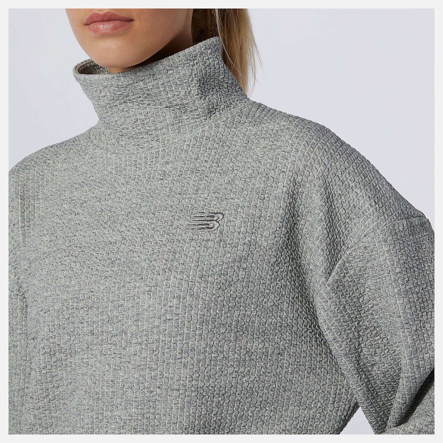 Transform Springloft Pullover | New Balance Clothing - Women