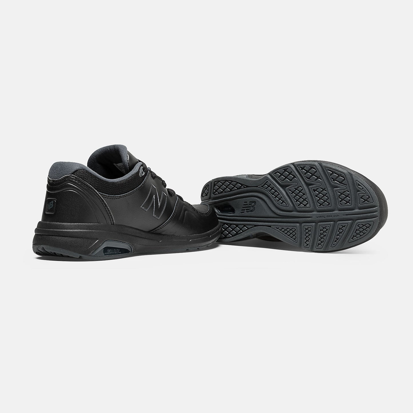 813 | New Balance Shoes - Women