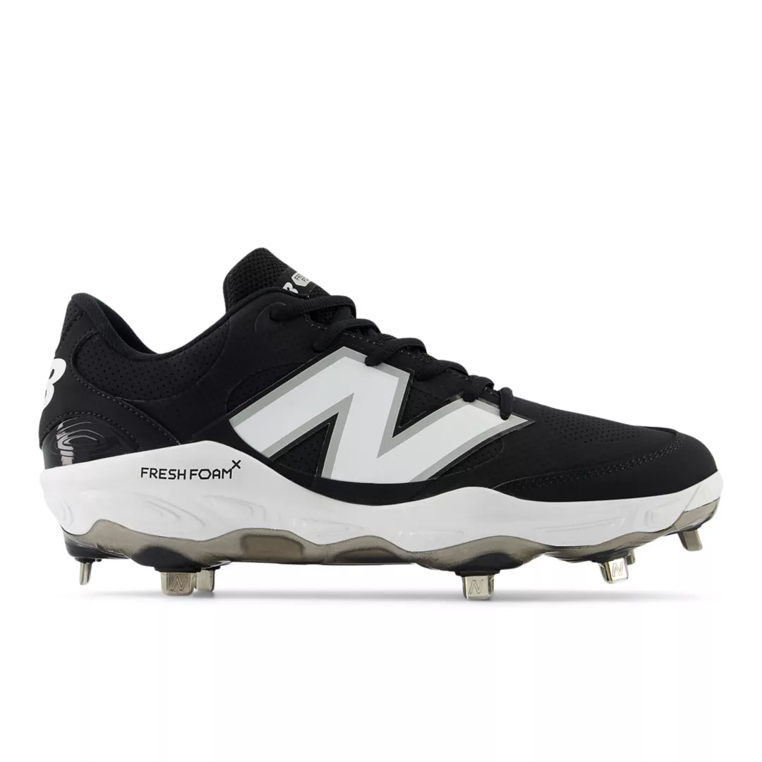 BLACK with WHITE,7,Standard (D)