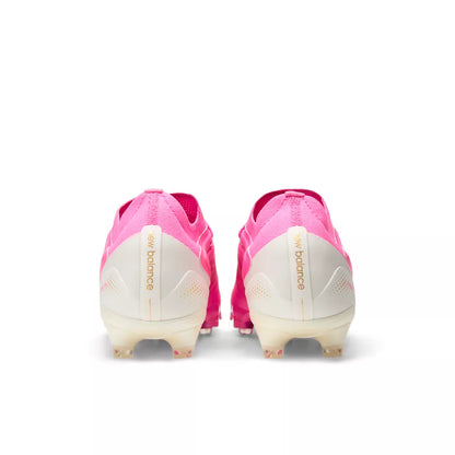 Tekela Elite Low FG V5 - New Balance Shoes
