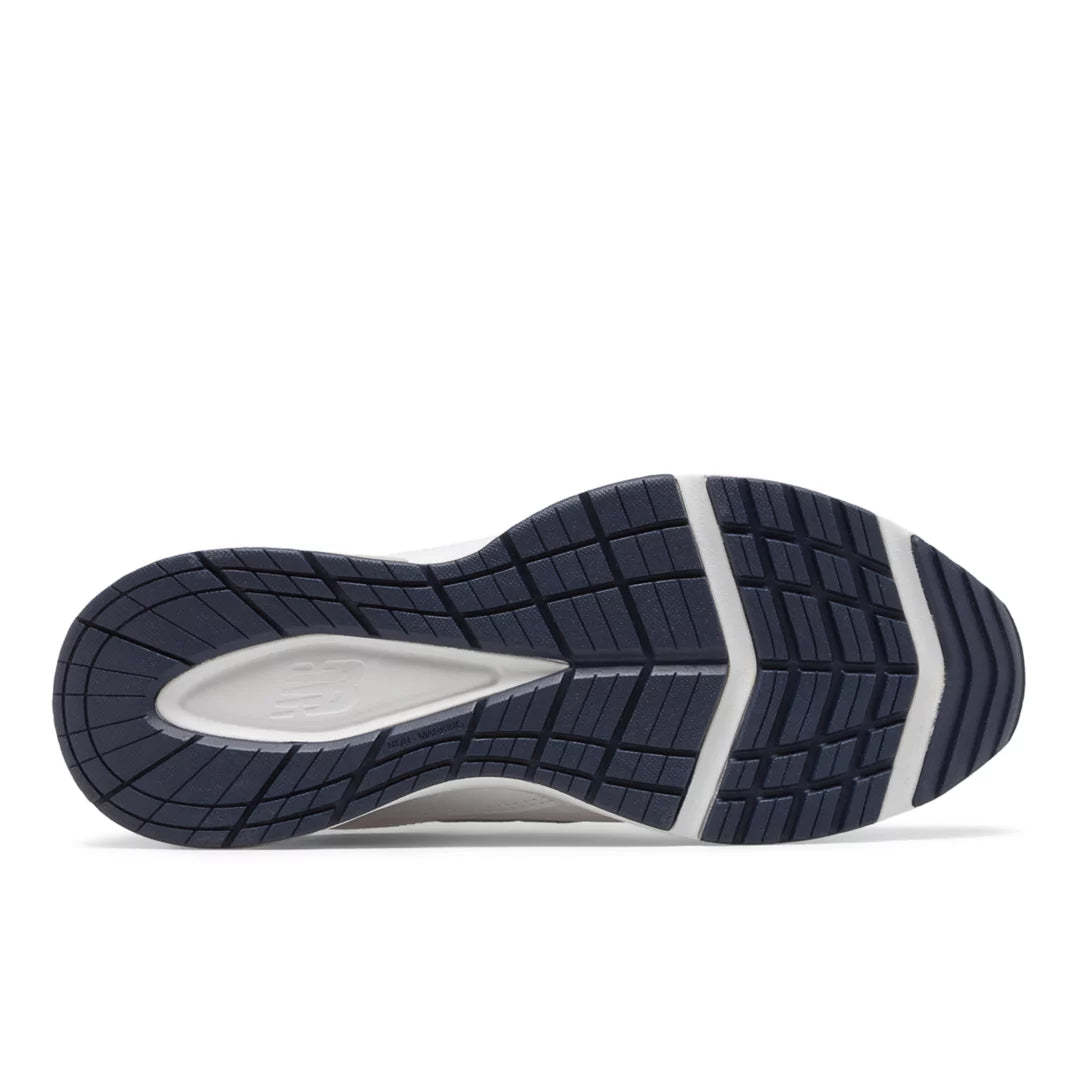 MX608v5 - New Balance Shoes