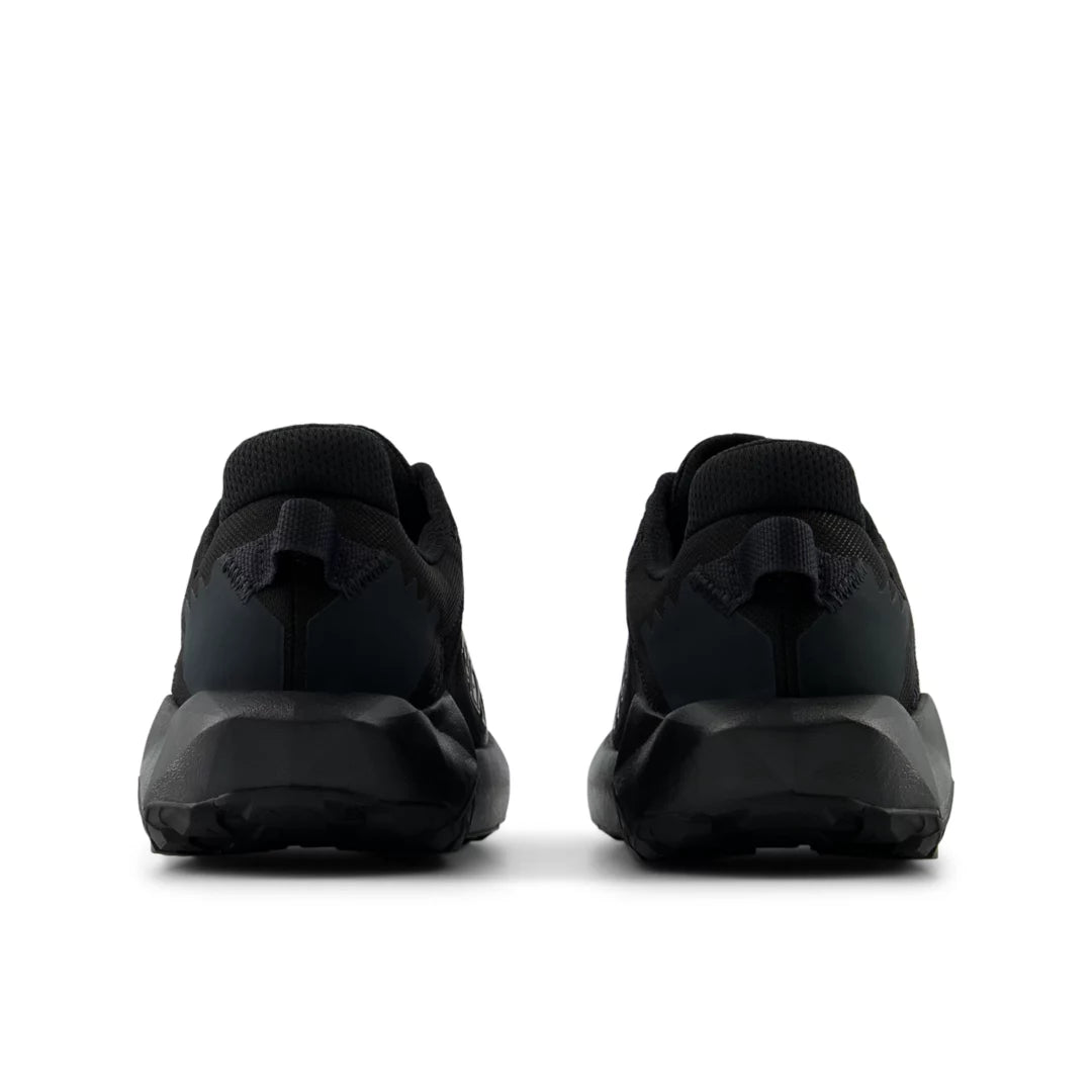 Dynasoft Nitrel v6 Gore Tex ® - New Balance Shoes