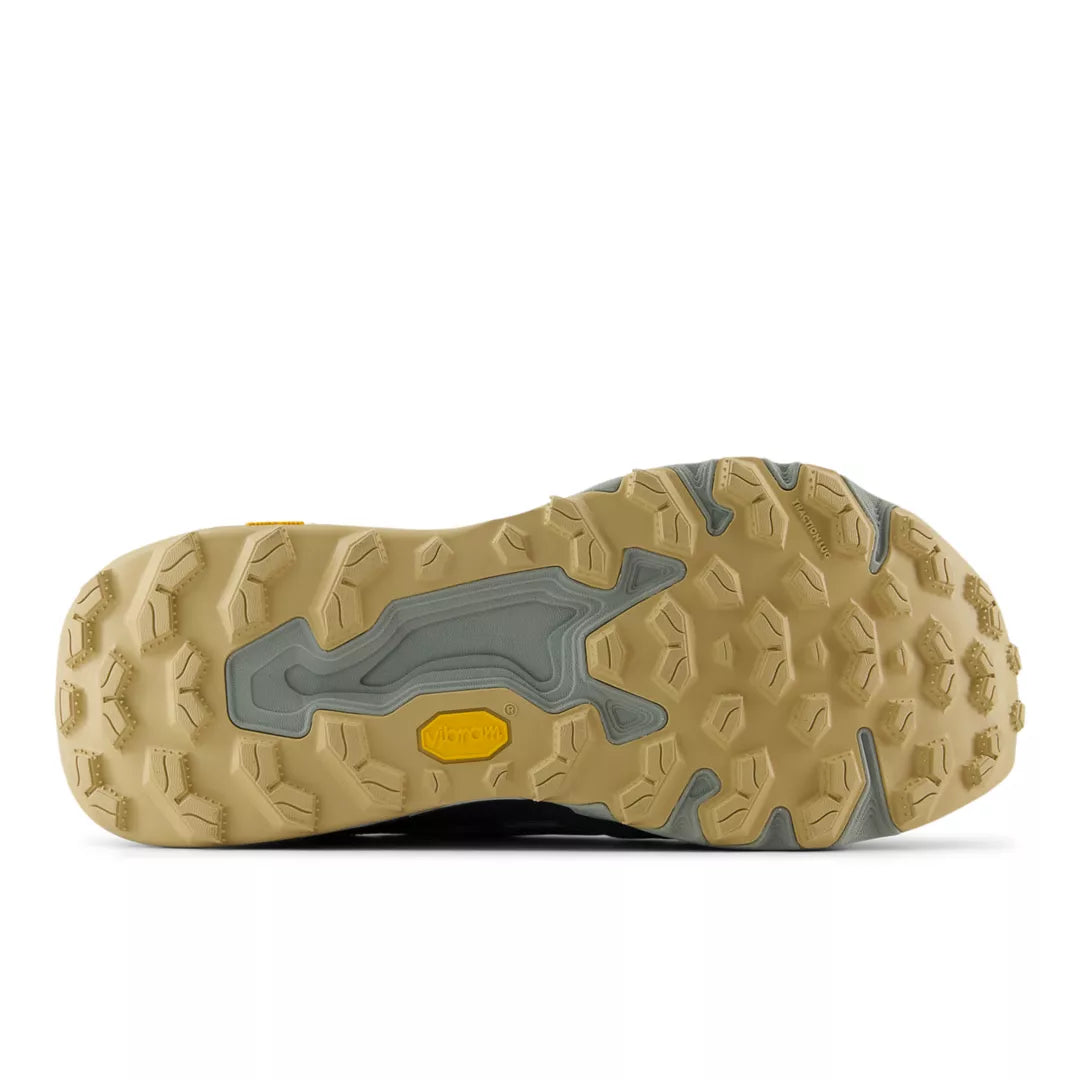 Hierro Trek - New Balance Shoes