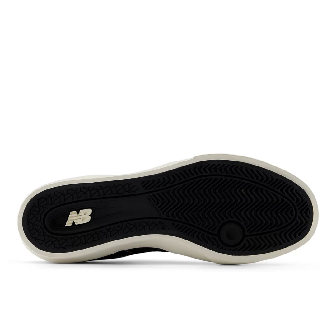 NB Numeric 272 - New Balance Shoes