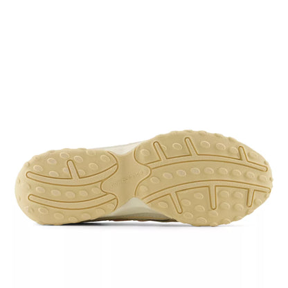 Warm Skies 204L - New Balance Shoes