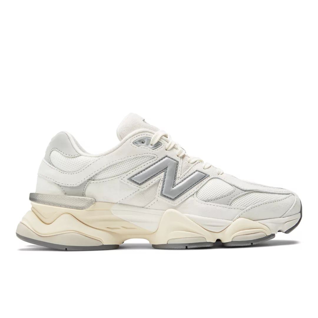 SEA SALT with CONCRETE and Silver Metallic,M6 / W7.5,Standard (D)
