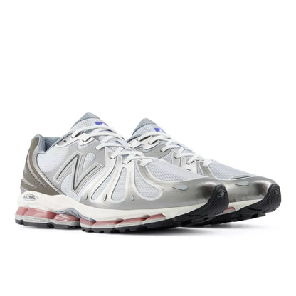 1890 - New Balance Shoes