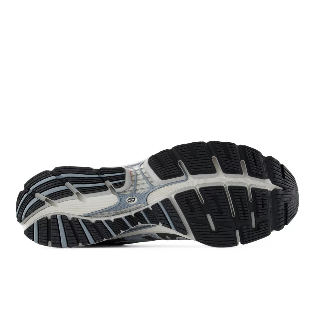 1890 - New Balance Shoes