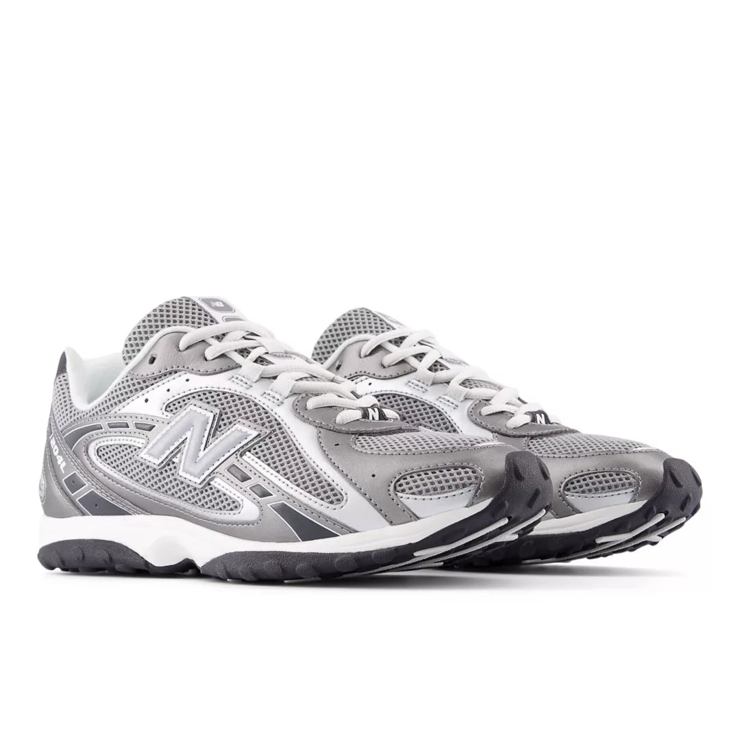 204L - New Balance Shoes