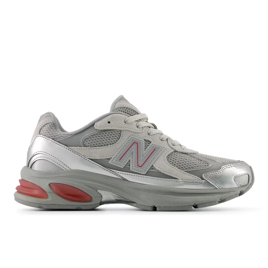 SILVER METALLIC with TEAM RED and CONCRETE,M6 / W7.5,Standard (D)
