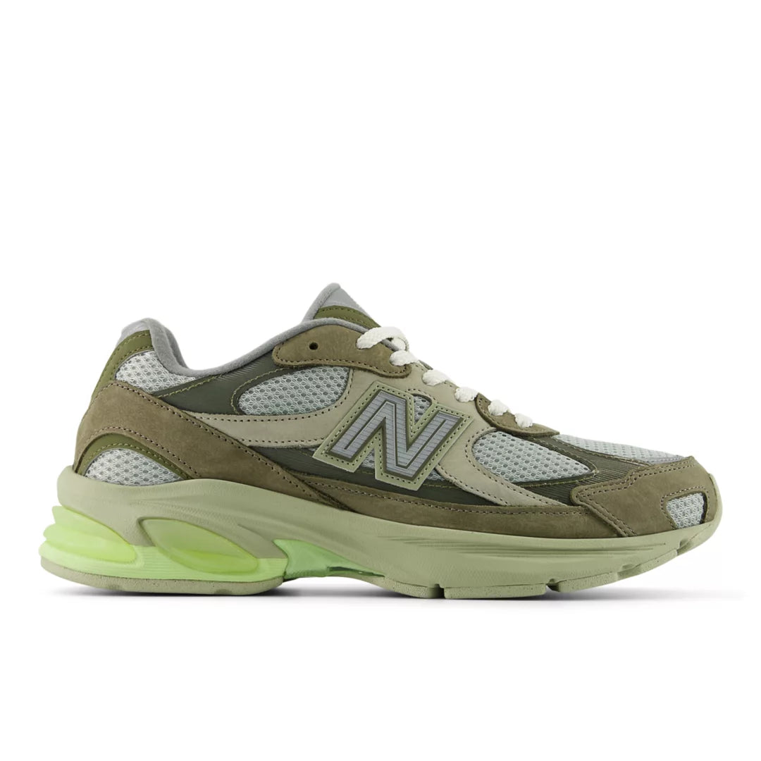 COVERT GREEN with DRY LIME and LONE STAR GREY,M6 / W7.5,Standard (D)