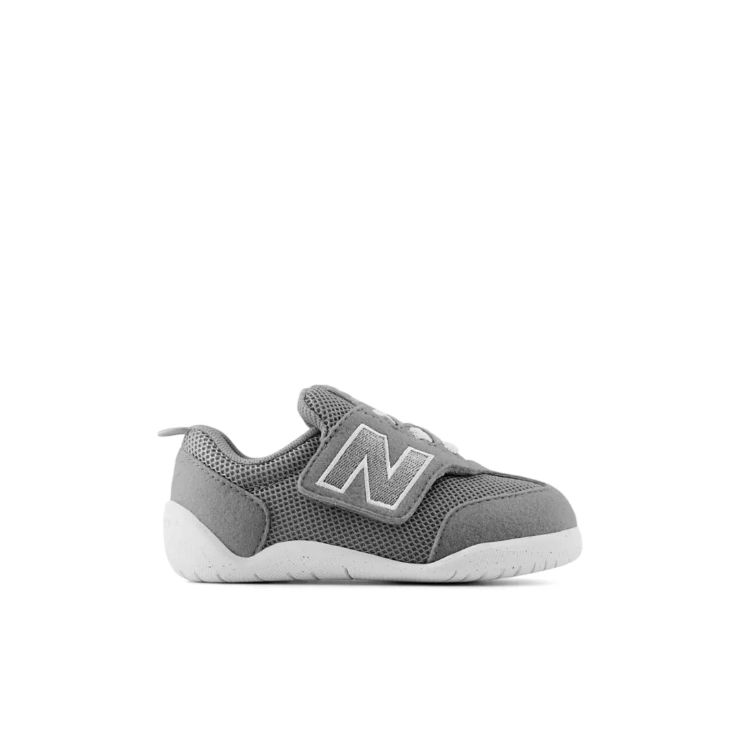 NEW-B FIRST Hook & Loop - New Balance Shoes
