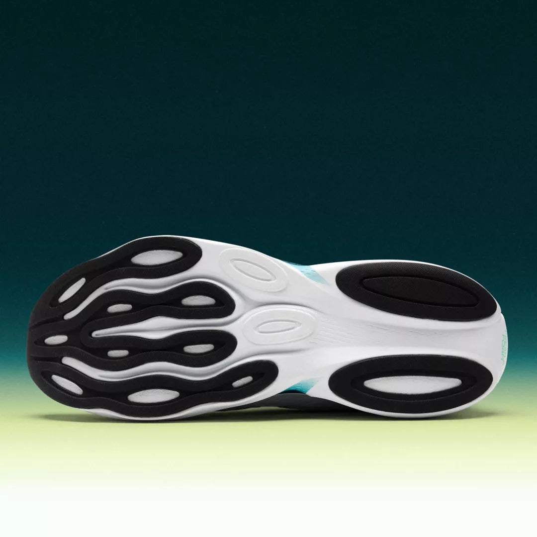 Ellipse - New Balance Shoes