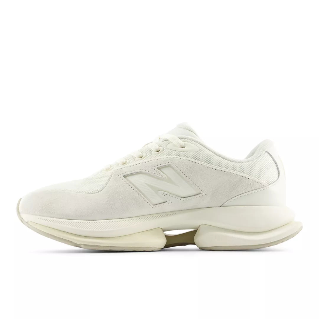 TF100 - New Balance Shoes