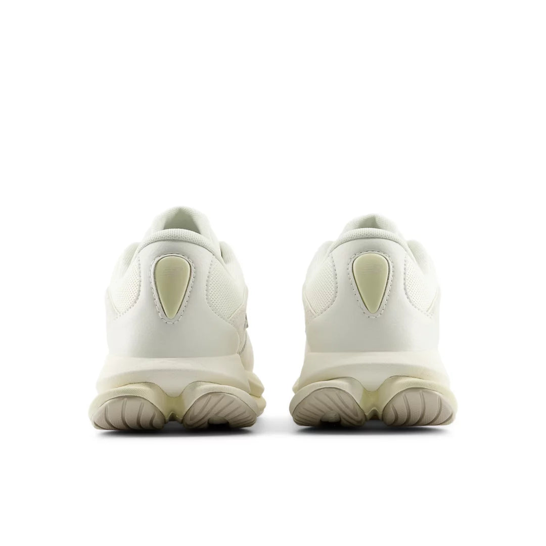 TF100 - New Balance Shoes
