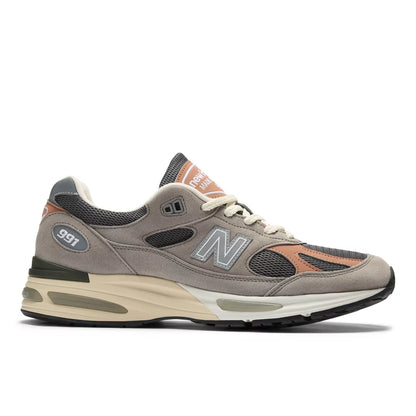 Made in UK 991v2 - New Balance Shoes