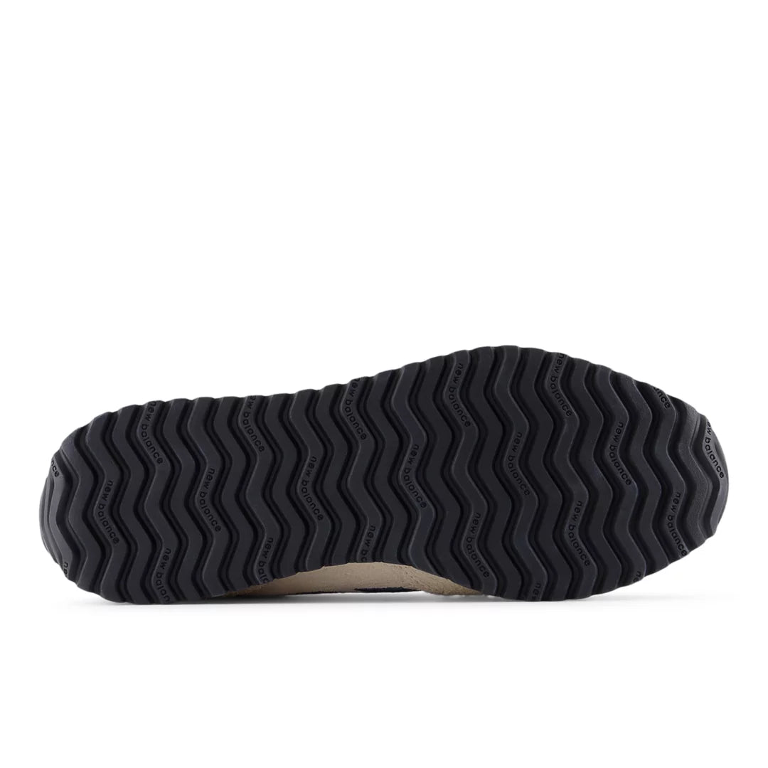 471 - New Balance Shoes