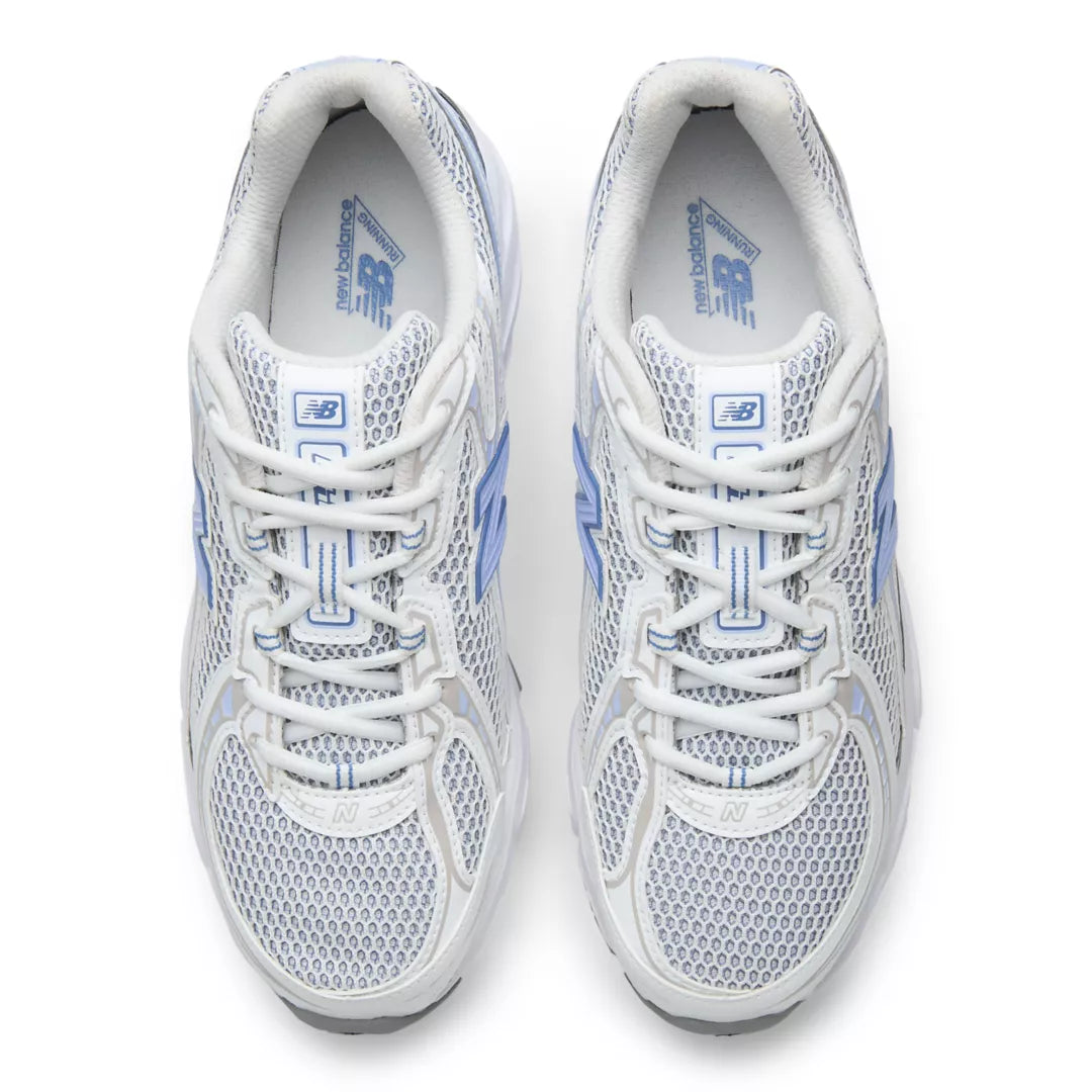 740 - New Balance Shoes