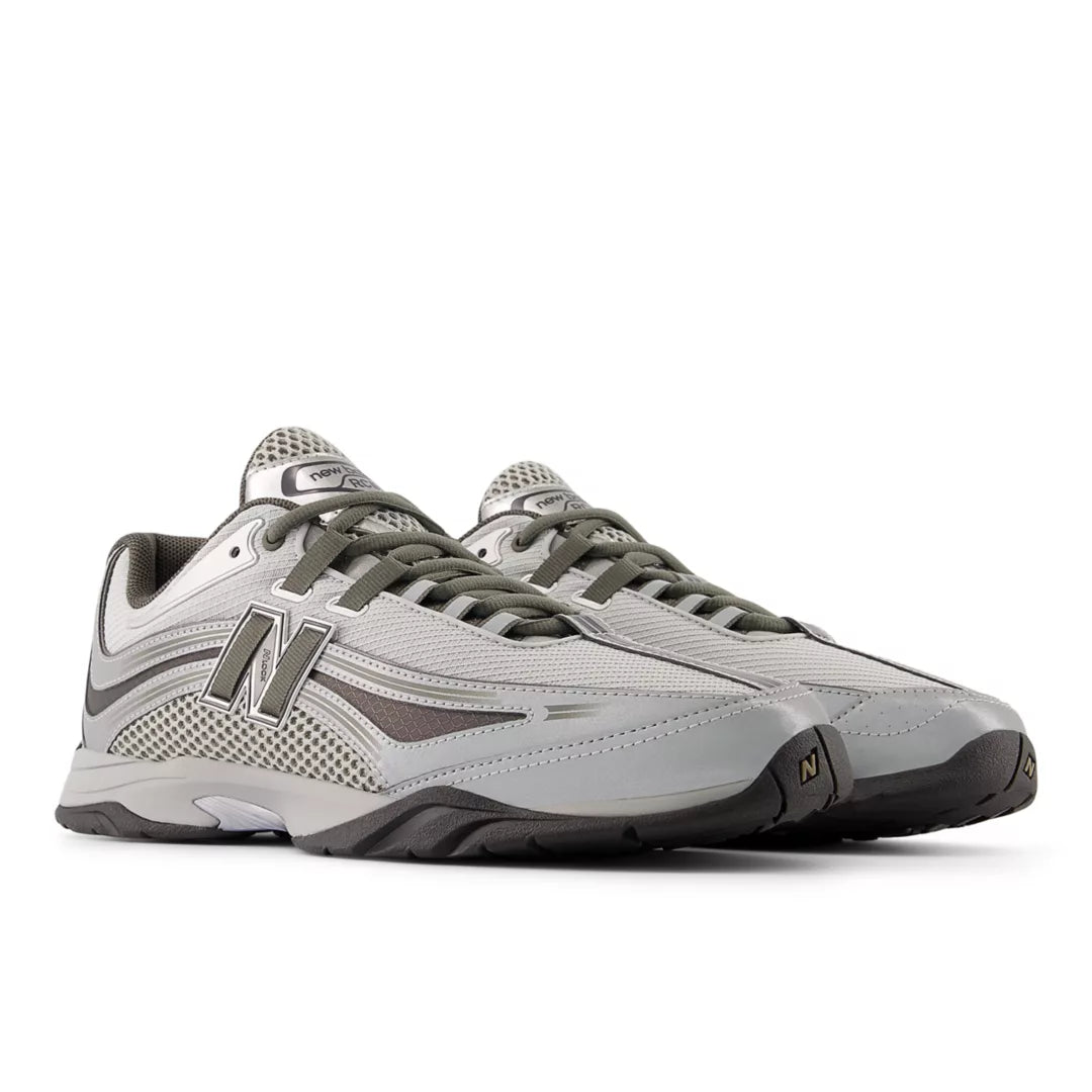 RC56 - New Balance Shoes