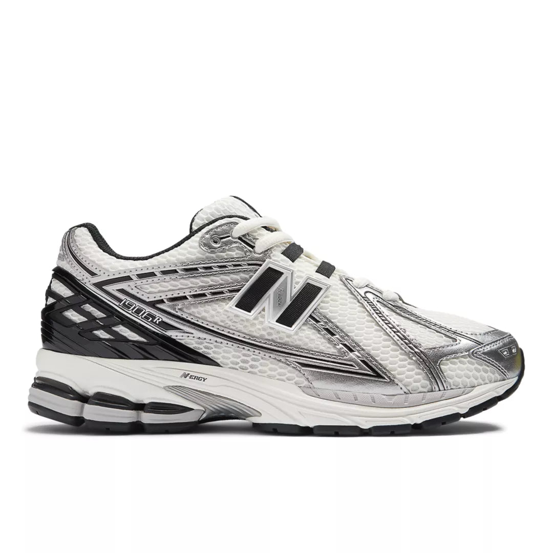 SILVER METALLIC with WHITE and Sea Salt,M6 / W7.5,Standard (D)