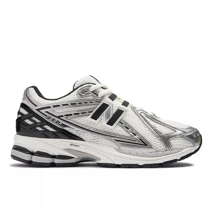 SILVER METALLIC with WHITE and Sea Salt,M6 / W7.5,Standard (D)