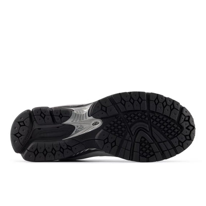 2002R - New Balance Shoes