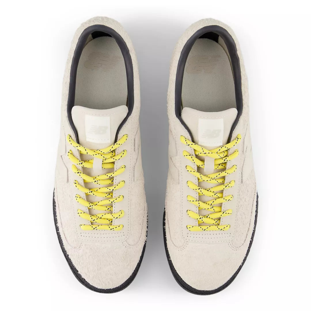 Gator Run - New Balance Shoes