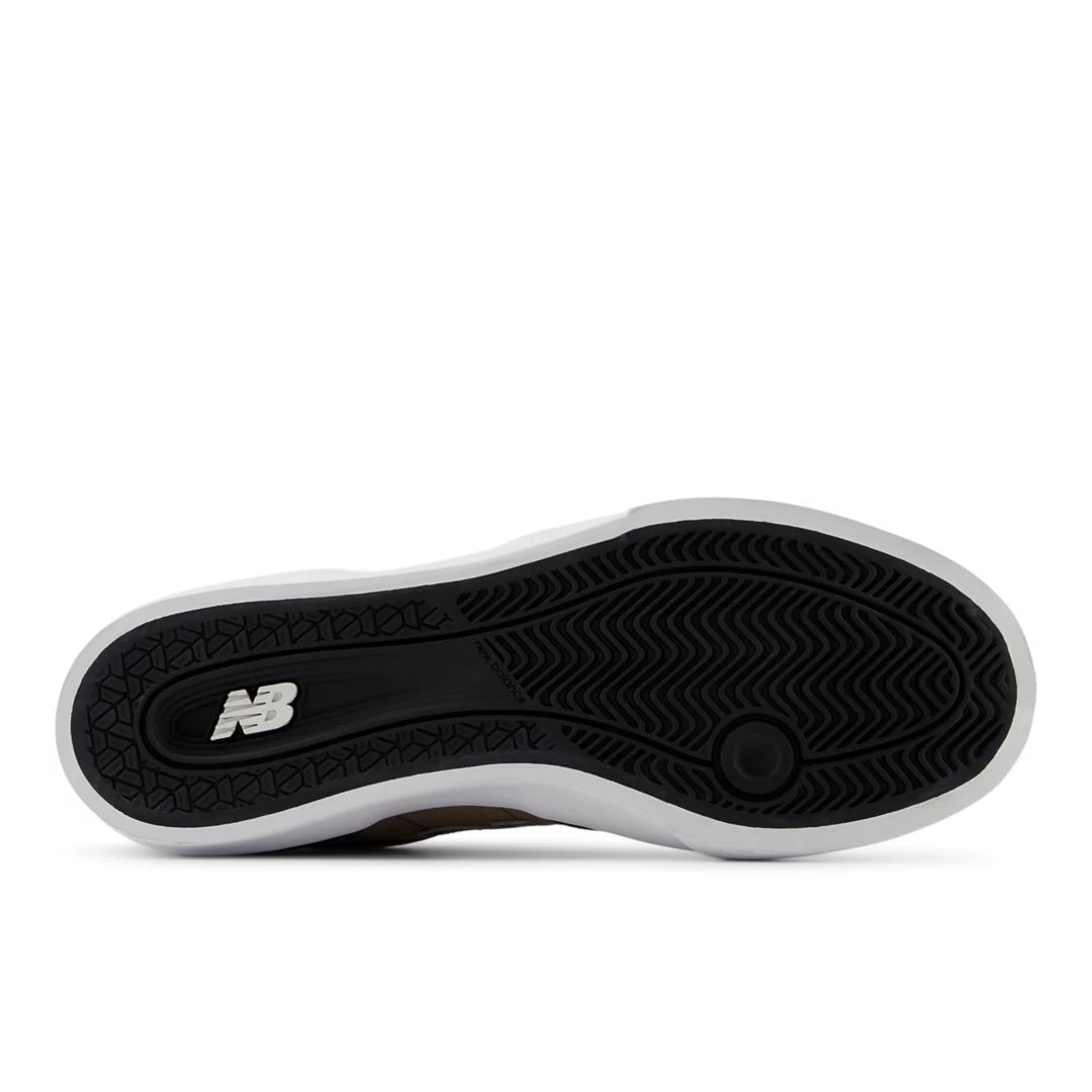 NB Numeric 272 - New Balance Shoes
