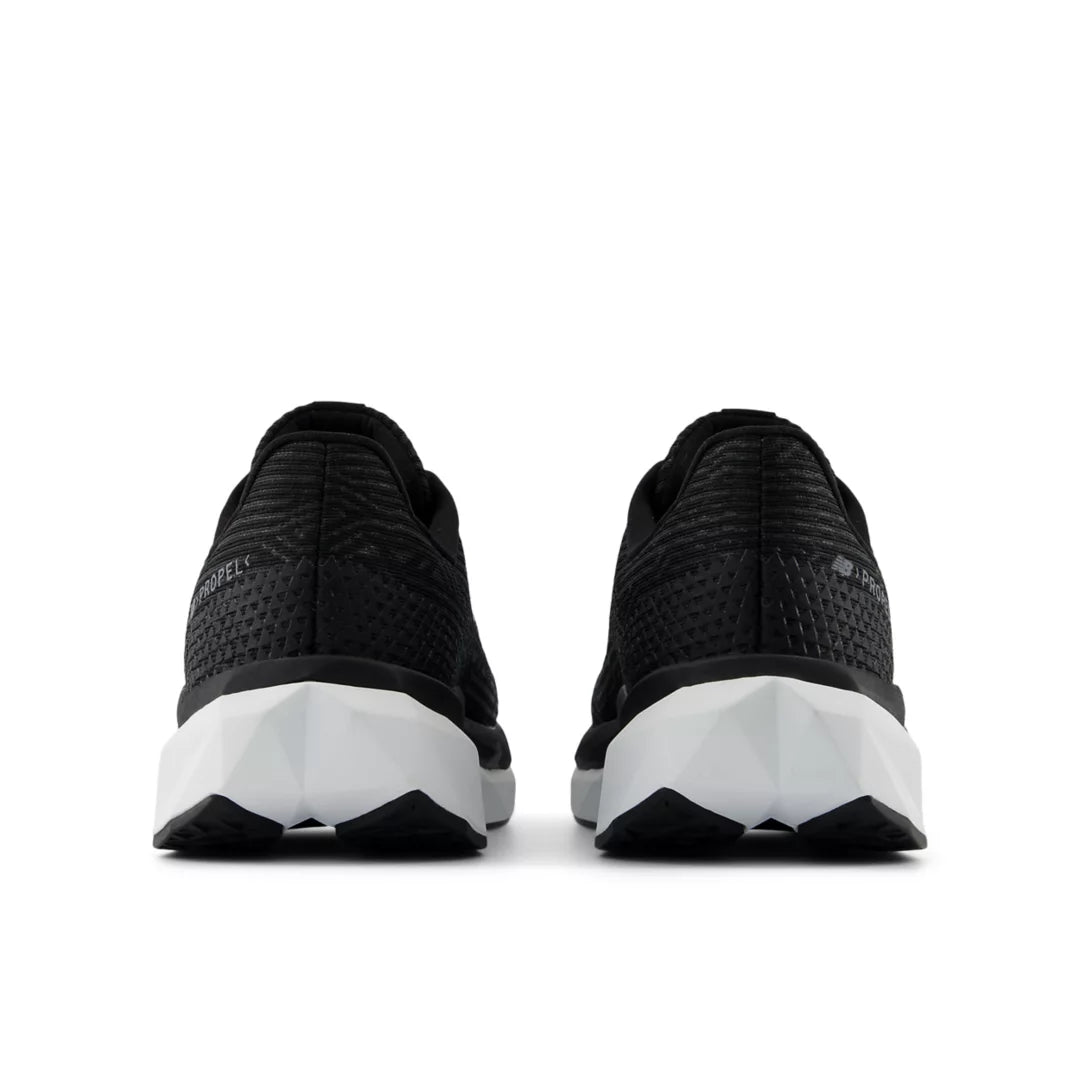 FuelCell Propel v5 - New Balance Shoes