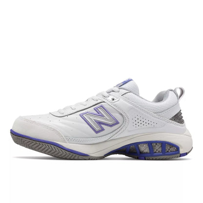 806 - New Balance Shoes