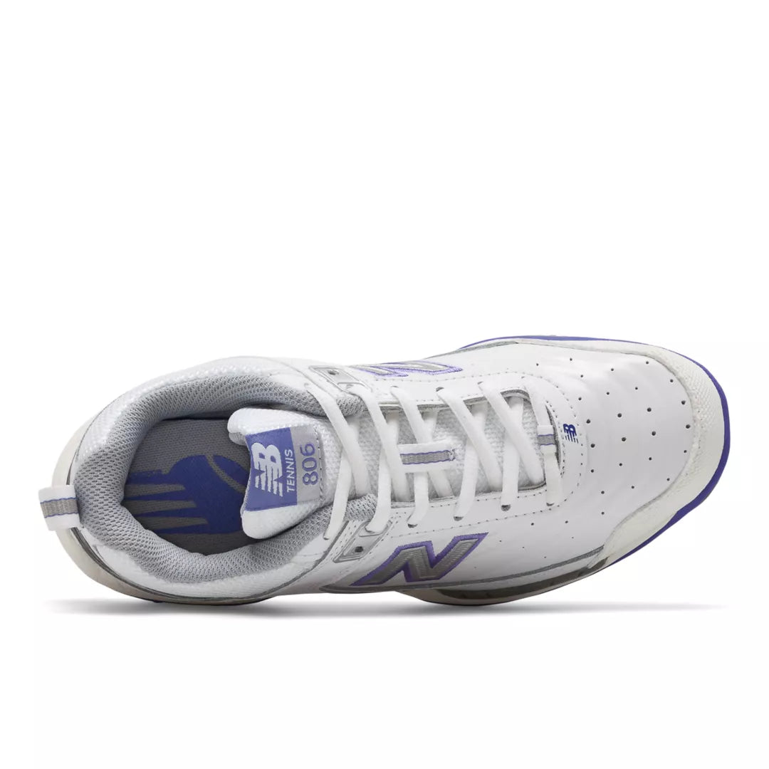 806 - New Balance Shoes