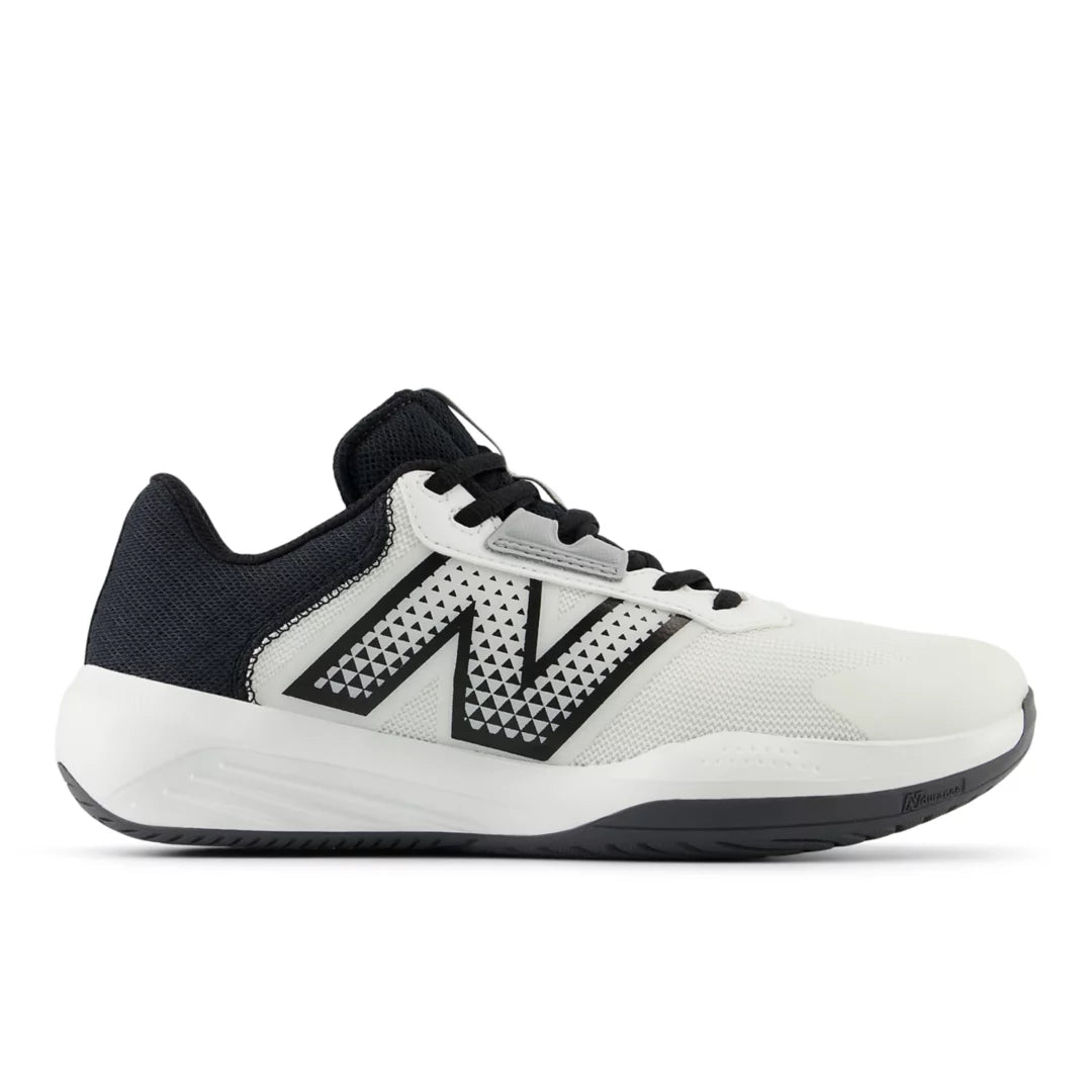 NB WHITE with BLACK,6,Standard (B)