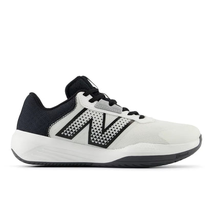 NB WHITE with BLACK,6,Standard (B)