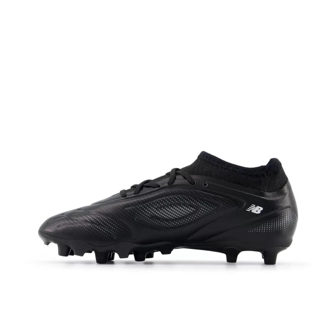 Tekela Team Low Laced Jnr FG V5 - New Balance Sports