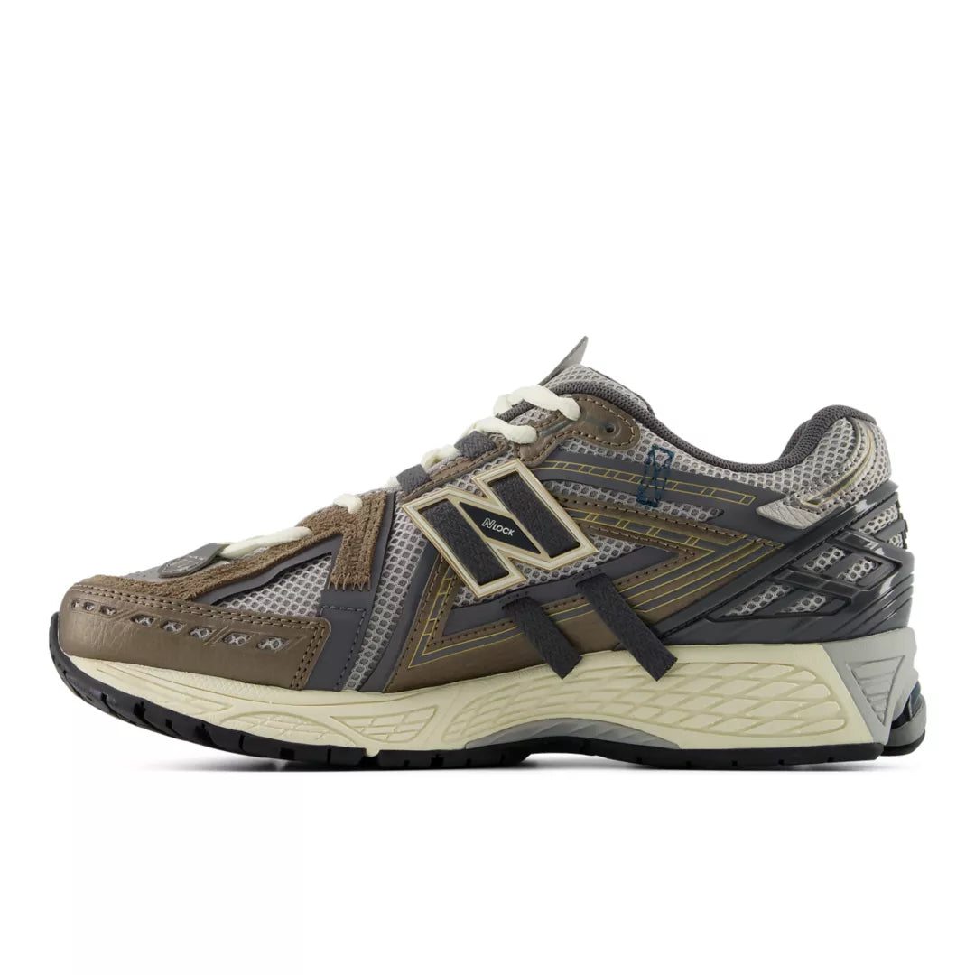 1906A - New Balance Shoes