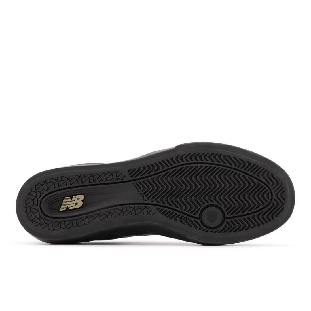 NB Numeric 272 - New Balance Shoes