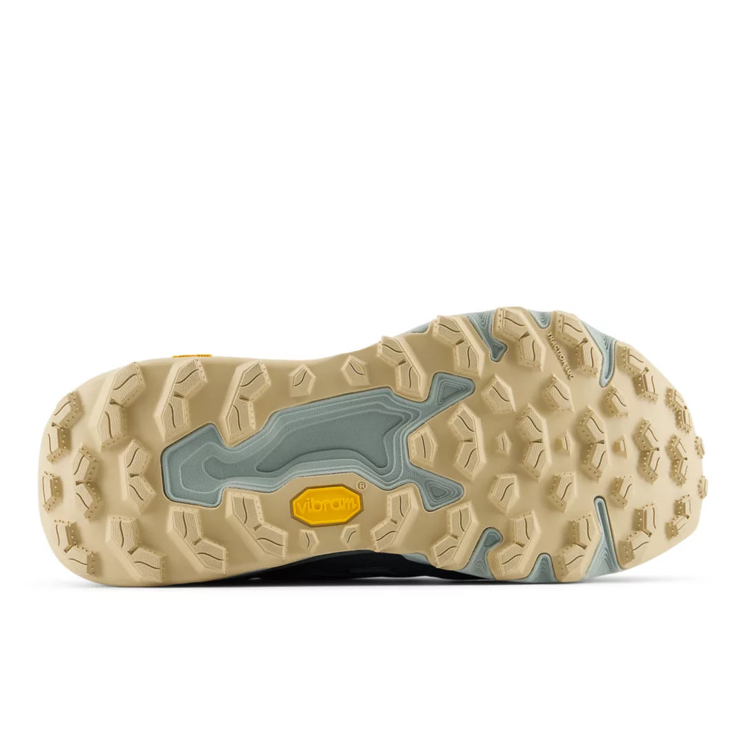 Hierro Trek - New Balance Shoes