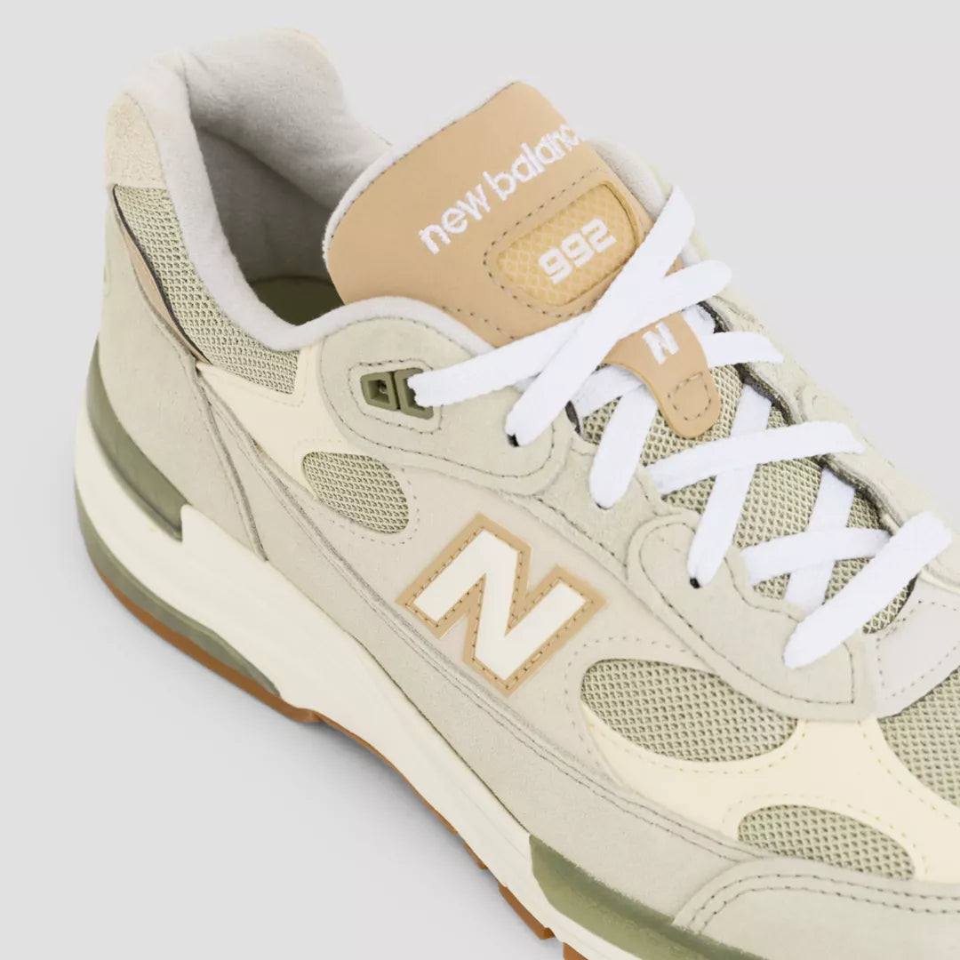 Made in USA 992 - New Balance Shoes