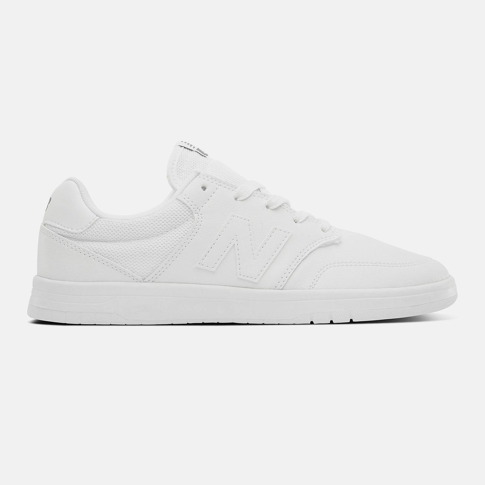 New Balance Outlet - All Coasts 425