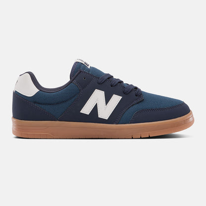 AM425 | New Balance Shoes - Women / Men