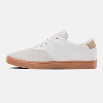 AM55 | New Balance Shoes - Women / Men
