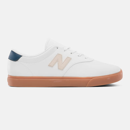 AM55 | New Balance Shoes - Women / Men