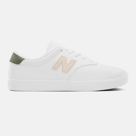 AM55 | New Balance Shoes - Women / Men