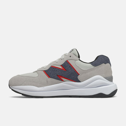 57/40 | New Balance Shoes - Men